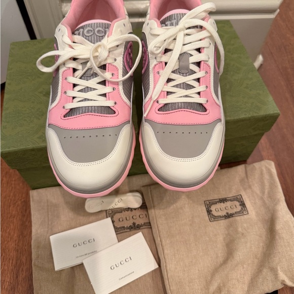 Gucci Women's Pink and Gray Sneakers - Picture 3 of 16